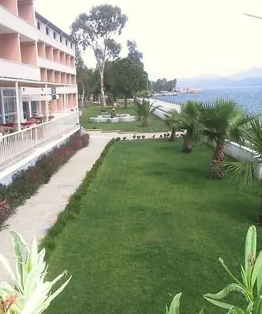 Kaunos Hotel 3*