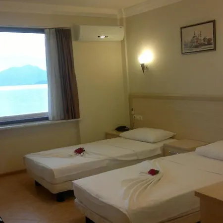 Kaunos Hotel 3*