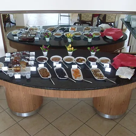 Kaunos Hotel