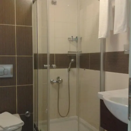Otel Kaunos