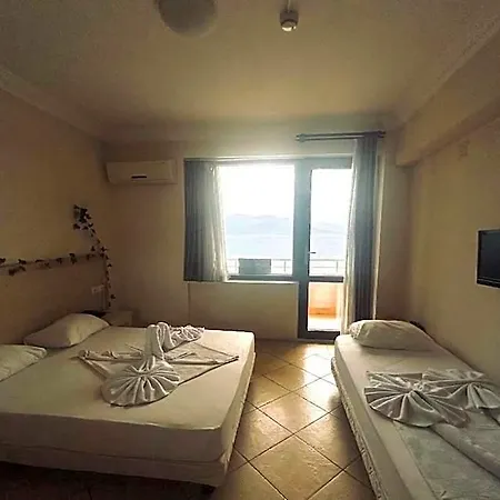 Kaunos Otel 3*